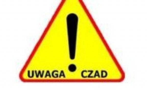 Oświęcim. Tlenek węgla w kolejnym mieszkaniu. Służby ponownie apelują o sprawdzenie wentylacji oraz montaż czujników wykrywających tego „cichego zabójcę”.