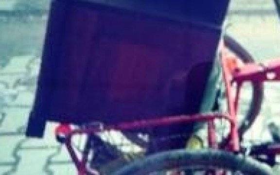 Kęty. Nietrzeźwy rowerzysta wpadł przewożąc komodę