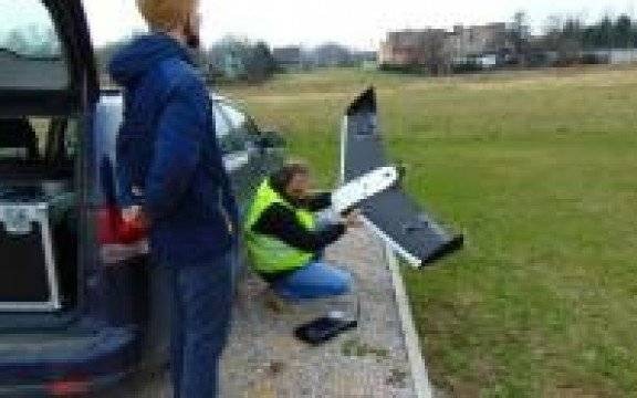 Oświęcim. Nowoczesny bezzałogowy samolot wykorzystano w poszukiwaniach zaginionego Marcina Zasadni