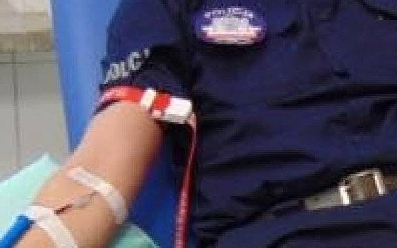 Oświęcim. „100 litrów krwi, na 100. lecie Policji”. Kwietniowa akcja policyjnych krwiodawców.