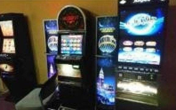 Brzeszcze. Policjanci i celnicy zlikwidowali dwie jaskinie hazardu