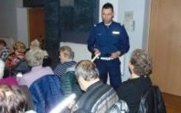 Zator. „Bezpieczny senior”. Kolejne spotkanie ze studentami Uniwersytetu III Wieku