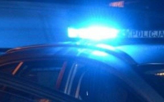 Oświęcim. Policjanci uratowali życie sprawcy zadymienia bloku