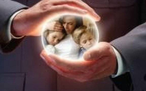 Chełmek. Kolejny domowy agresor z zarzutami , nakazem opuszczenia miejsca zamieszkania, zakazem zbliżania się oraz policyjnym dozorem.