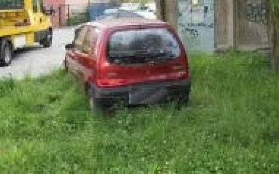 Oświęcim. Policjanci odnaleźli skradzionego fiata sc