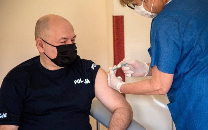 Ponad 4 tysiące małopolskich policjantów już zaszczepionych