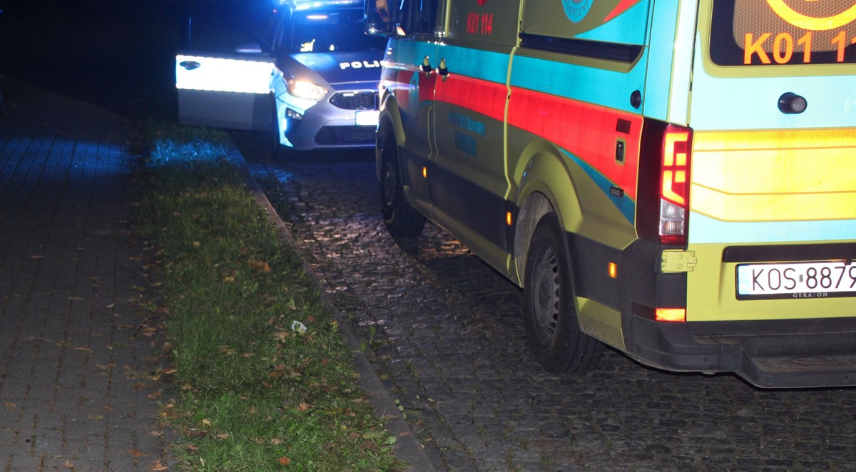 Chełmek. Ratowali mężczyznę, który targnął się na swoje życie