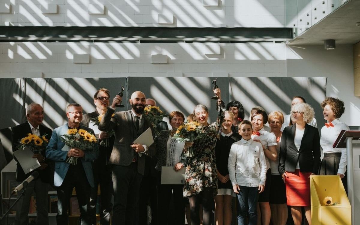 Oświęcim. W Galerii Książki odbyła się uroczystość wręczenia Nagrody Literackiej im. Kornela Makuszyńskiego