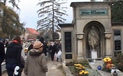 Oświęcim. Organizacja ruchu na 1 listopada