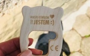 Oświęcim. Miasto wita nowo narodzonych mieszkańców wręczając im upominek