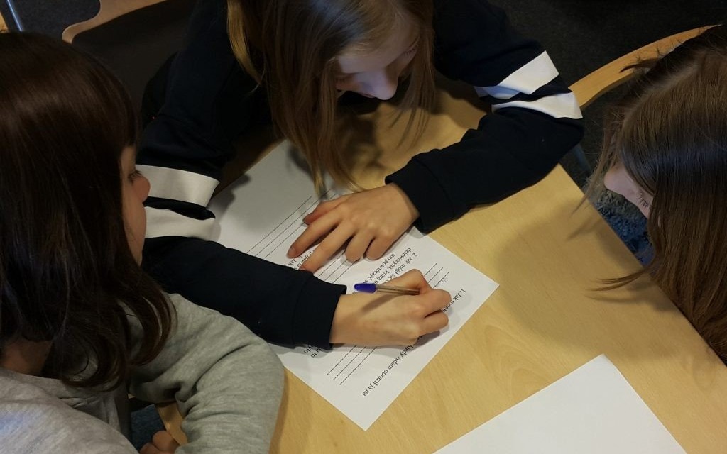 Oświęcim. Słowa ranią i mogą nawet zabić. Młodzież uczy się, jak postępować z mową nienawiści