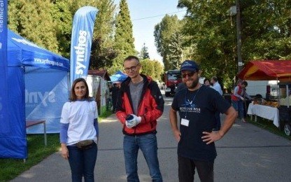Oświęcim. "Kochamy Sołę ", czyli wielkie sprzątanie rzeki. Zebrano pół tony odpadów. Rozdano tysiąc drzewek