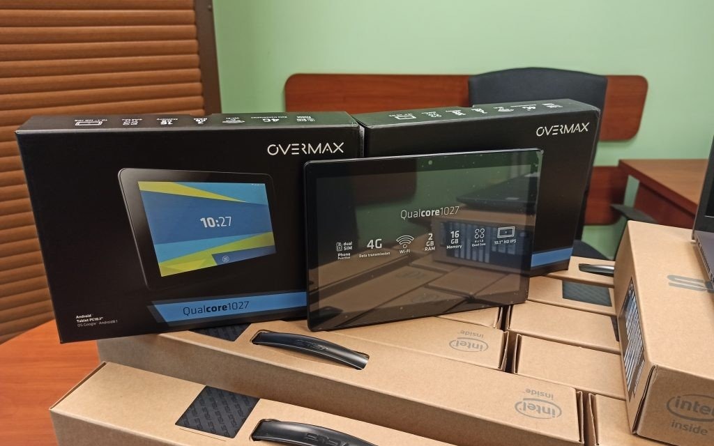 Oświęcim. Laptopy i tablety do nauki zdalnej trafią do oświęcimskich szkół