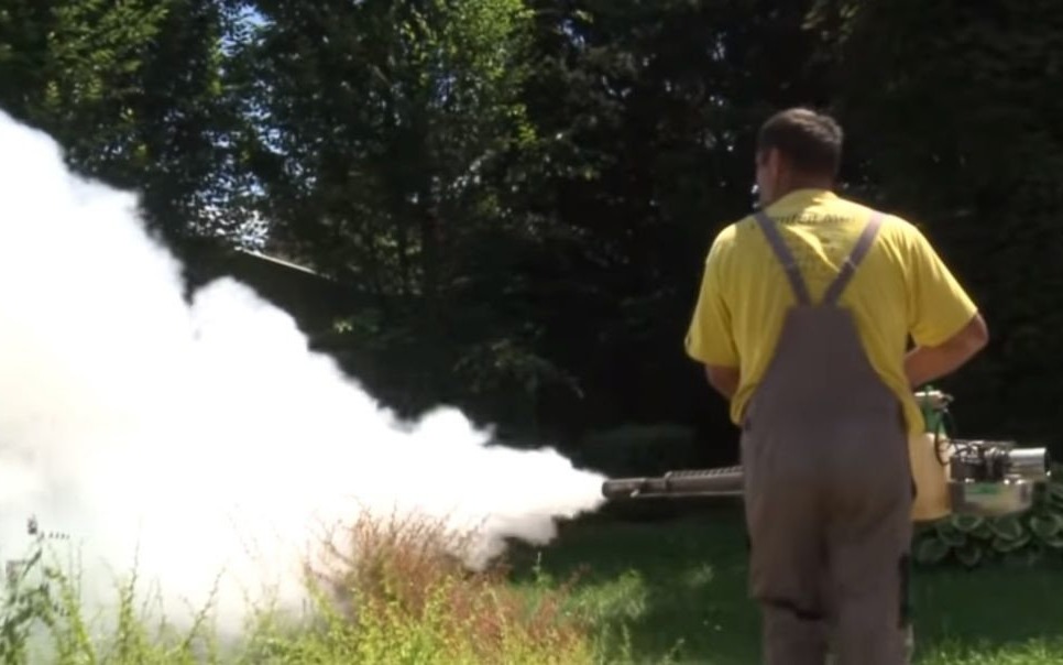 Oświęcim. Opryski na komary