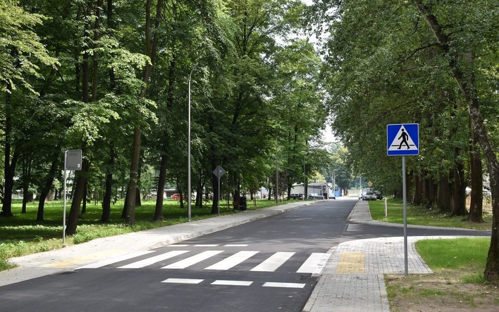 Oświęcim. Bezpiecznie i komfortowo. Ul. Polowiecka i ul. Norwida przebudowane