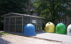 Oświęcim. Aplikacja znajdzie osoby, które nie płacą za śmieci