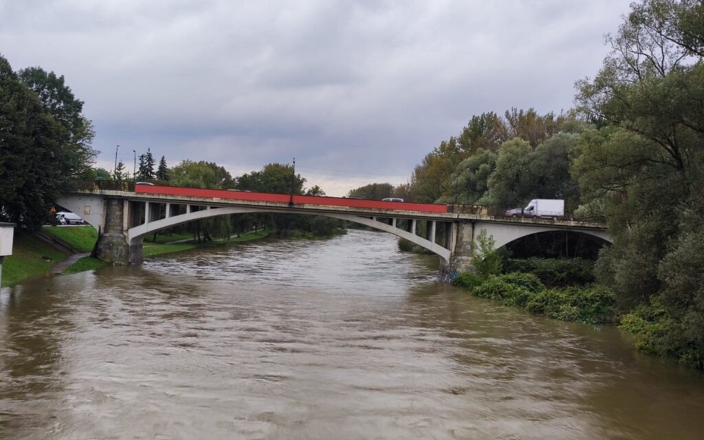 Oświęcim. Alarm przeciwpowodziowy utrzymany