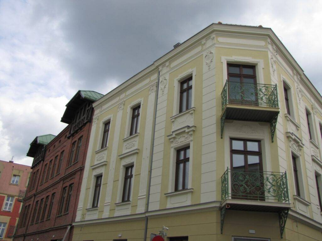 Oświęcim. Zabytkowe kamienice mają nowe życie